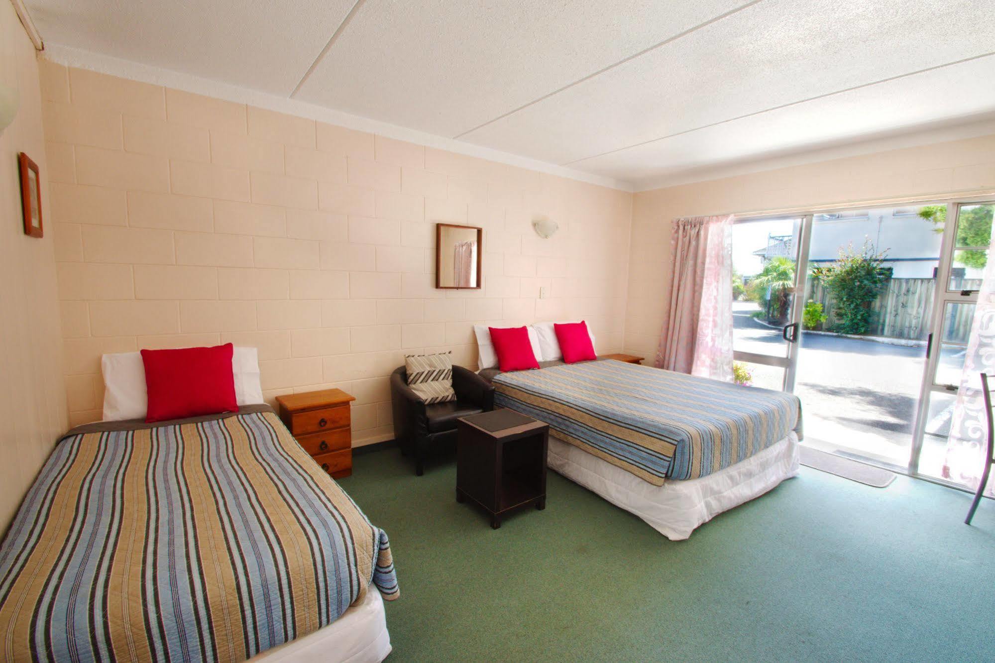 Union Victoria Motel Rotorua Bagian luar foto